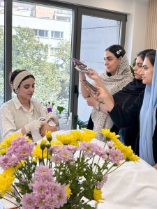 آموزشگاه نسیم مشهور فیشال جوانسازی کربوکسی تراپی در نیاوران