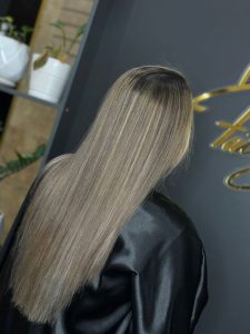 زیبایی فاطمه حسینی میکاپ کراتین احیا در بابلسر بهنمیر 9