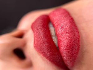 زیبایی ناهید هایلایت مش رنگ کراتین و کوتاهی مو در شریعتی ظفر 4