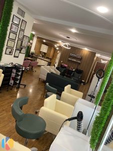زیبایی کریمی مرکز تخصصی رنگ لایت احیا کراتین در خیابان فرجام شرقی 6