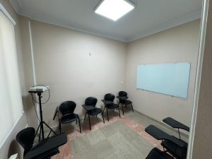 نیلوفر آموزش زبان انگلیسی مدرک بین المللی زبان آیلتس و تافل در تهران 4 1