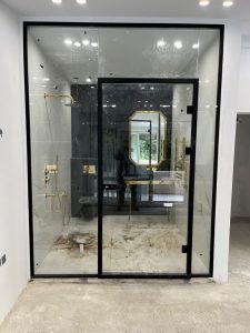 ایران سکوریت فروش و اجرا و نصب پارتیشن شیشه ای و نرده شیشه ای و شیشه سکوریت در تهران آرژانتین