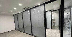 ایران سکوریت فروش و اجرا و نصب پارتیشن شیشه ای و نرده شیشه ای و شیشه سکوریت در تهران آرژانتین