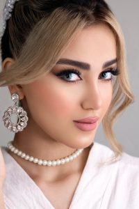 ‏زیبایی ‏مها ‏خدمات ‏گریم ‏و ‏میکاپ ‏و ‏شینیون ‏در ‏مهرشهر ‏کرج 4