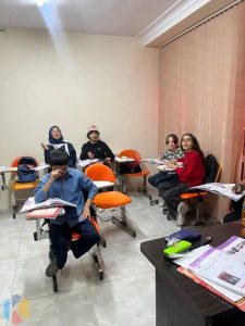 ‏زبان ‏ایساتیس ‏آموزش ‏زبان ‏کوتاه ‏مدت IELTS و‏ EPT ‏در ‏کرج ‏چهارراه ‏هفت ‏تیر 7
