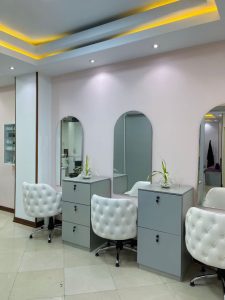 زیبایی الهه توکلیان خدمات فیشال و پاکسازی جوانسازی در ساقدوش هروی 5