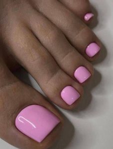 سارا مهدوی کاشت ترمیم ناخن و اکستنشن مژه در خیابان ستارخان 20