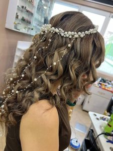 زیبایی سعیده فردوس کاشت لیفت لمینیت مژه در بلوار فردوس صادقیه3 768x1024 1