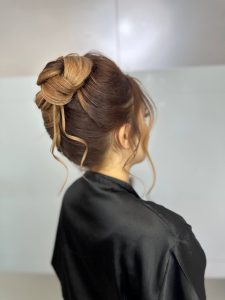 کریمخانی آموزش و خدمات شینیون عروس در شهرک گلستان چیتگر 10