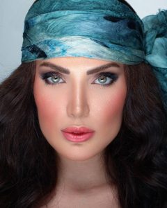 زیبایی شیرین رحیم زاده رنگ و مش و کراتین مو در مهرشهر کرج 14