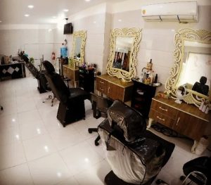 زیبایی عروس طهران کراتین و رنگ و مش و شینیون در خیابان جمهوری قم 17