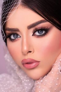 زیبایی عسل خدمات میکاپ و شینیون و آرایش دائم در شهرک شریعتی 1 1