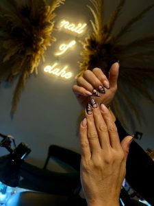 ‏زیبایی ‏الهه ‏افخم ‏پدیکور ‏و ‏مانیکور ‏و ‏ترمیم ‏ناخن ‏و ‏کاشت ‏ناخن ‏در ‏امامت ‏مشهد 15 1