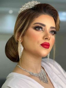 مرادی آموزش میکاپ خدمات گریم تخصصی میکاپ عروس در نواب 18