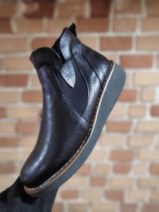 ‏چرم ‏پایور ‏فروش ‏انواع ‏کفش ‏چرم ‏طبی ‏و ‏کلاسیک ‏و ‏اسپرت ‏در ‏تهران ‏سعدی ‏شمالی 14