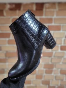 ‏چرم ‏پایور ‏فروش ‏انواع ‏کفش ‏چرم ‏طبی ‏و ‏کلاسیک ‏و ‏اسپرت ‏در ‏تهران ‏سعدی ‏شمالی 18