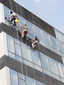 ‏راپل ‏خدمات ‏نماشویی ‏و ‏پیچ ‏رولپلاک ‏نما ‏و ‏رنگ ‏آمیزی ‏نمای ‏ساختمان ‏در ‏تهران ‏استاد ‏معین