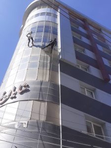 ‏راپل ‏خدمات ‏نماشویی ‏و ‏پیچ ‏رولپلاک ‏نما ‏و ‏رنگ ‏آمیزی ‏نمای ‏ساختمان ‏در ‏تهران ‏استاد ‏معین 4